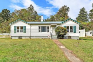 3145 DOE RUN RD, Rocky Mount, VA 24151