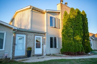 7674 E 108th Avenue, Crown Point, IN 46307