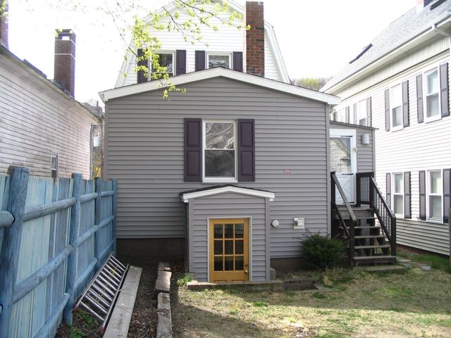 9 Eastern Ave 1, Gloucester, MA 01930