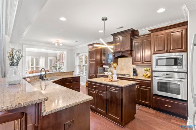 6 September Lane, Huntsville, AL 35824