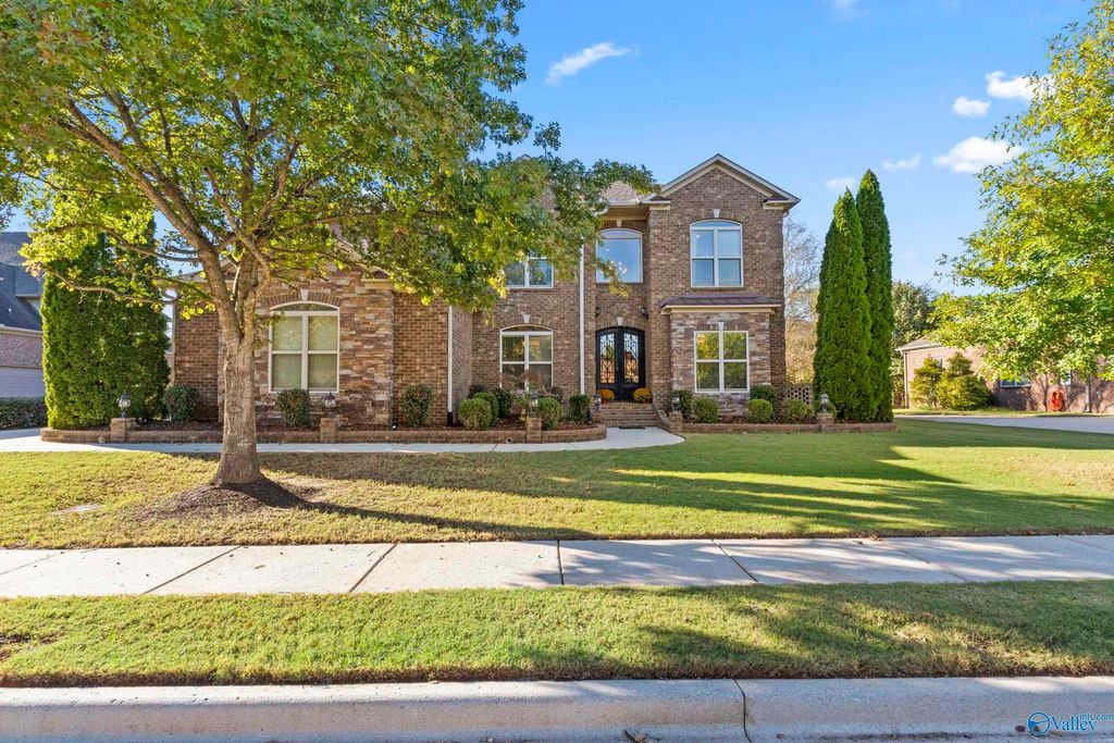 6 September Lane, Huntsville, AL 35824