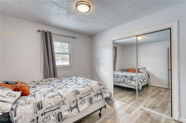 6160 Dresden Road, Zanesville, OH 43701