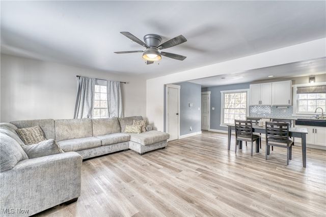 6160 Dresden Road, Zanesville, OH 43701