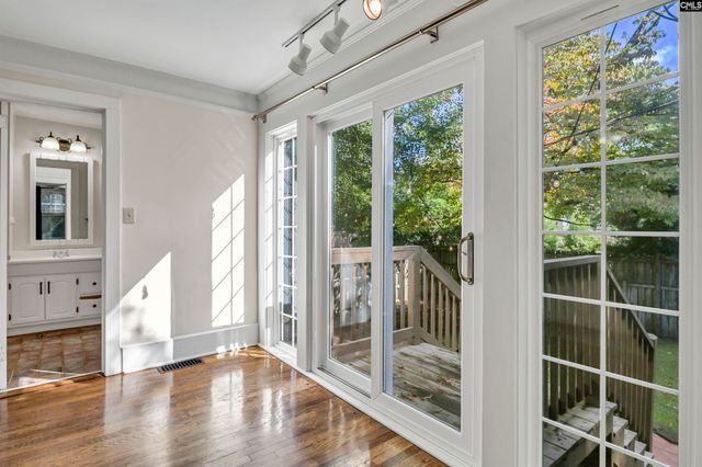 528 CAPITOL Place, Columbia, SC 29205