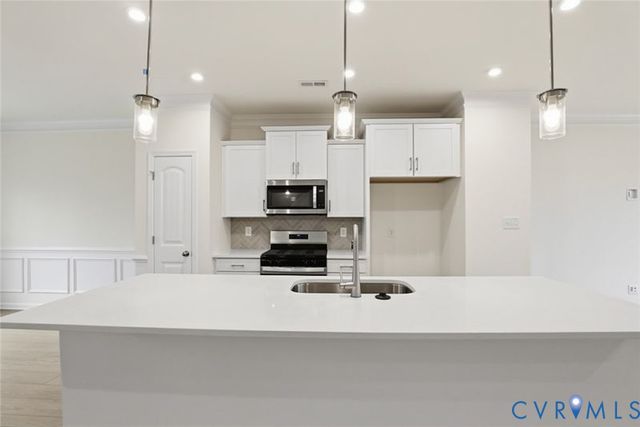 16330 Alexandria Ct, Moseley, VA 23832