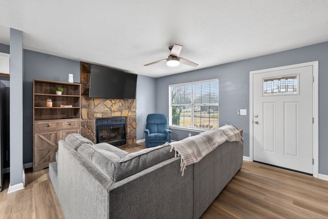 554 Carter Ln, Smyrna, TN 37167