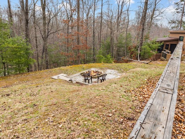 193 Suzanna Arch Drive, Campton, KY 41301