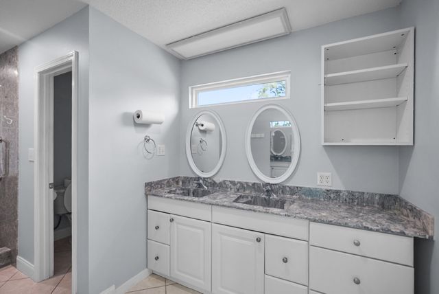 8600 Estrada Street, Navarre, FL 32566