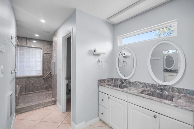 8600 Estrada Street, Navarre, FL 32566