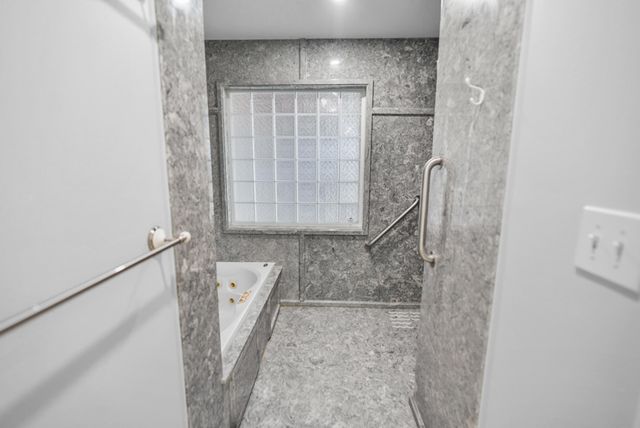 8600 Estrada Street, Navarre, FL 32566