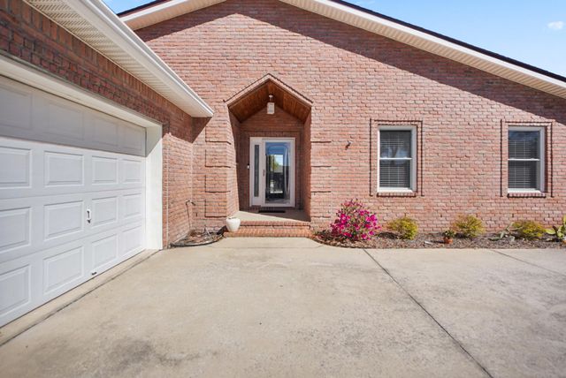 8600 Estrada Street, Navarre, FL 32566