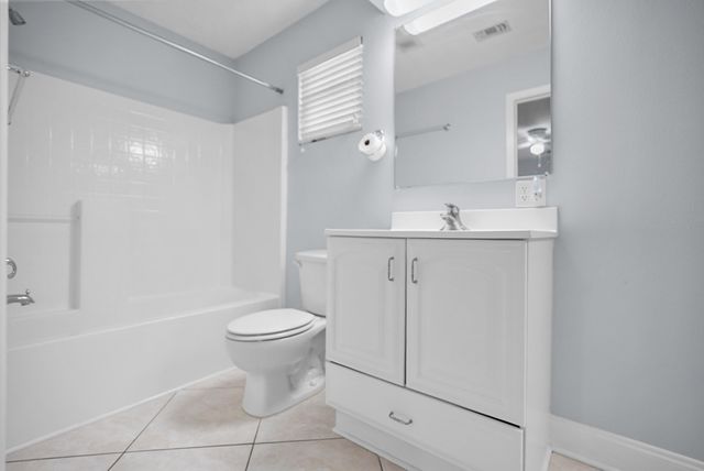 8600 Estrada Street, Navarre, FL 32566