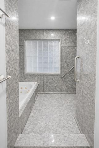 8600 Estrada Street, Navarre, FL 32566