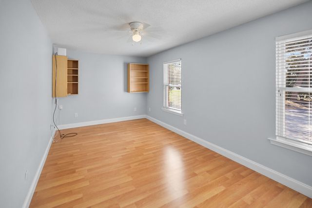 8600 Estrada Street, Navarre, FL 32566