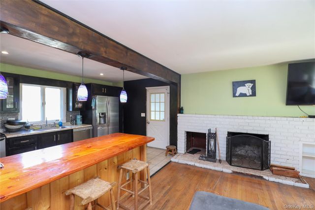 203 Maple Lane, Hurley, NY 12443