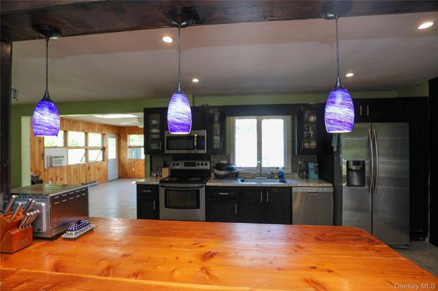 203 Maple Lane, Hurley, NY 12443