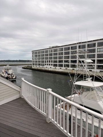 92 Wharf Street D, Salem, MA 01970