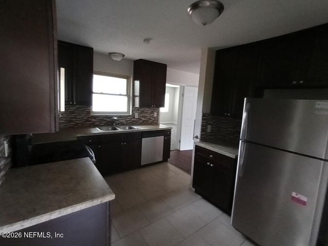 4804 HATTERAS Road, Jacksonville, FL 32208