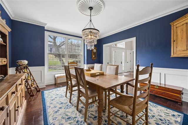 20 Arbor Creek Drive, Pittsford, NY 14534