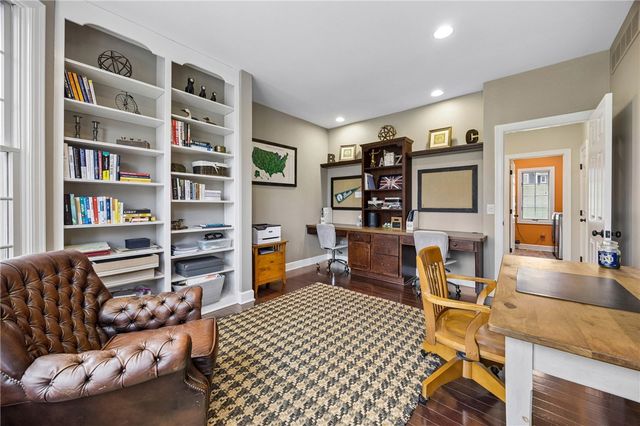 20 Arbor Creek Drive, Pittsford, NY 14534