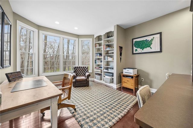 20 Arbor Creek Drive, Pittsford, NY 14534