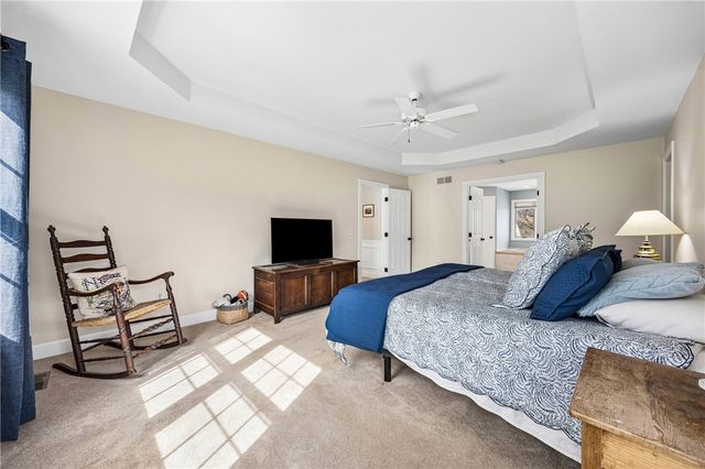 20 Arbor Creek Drive, Pittsford, NY 14534