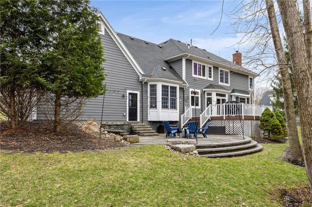 20 Arbor Creek Drive, Pittsford, NY 14534