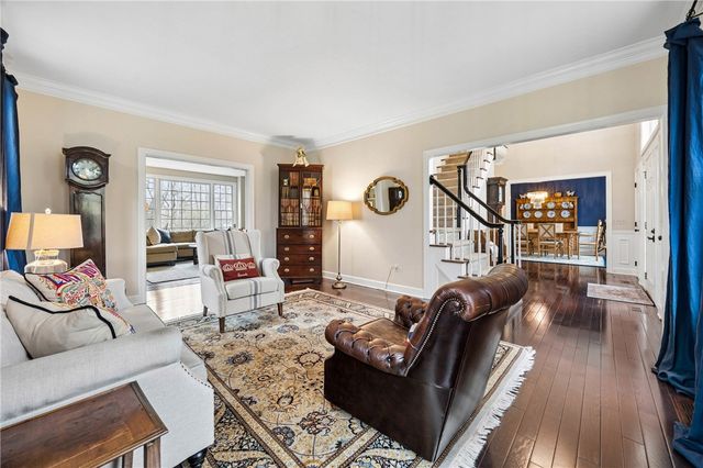 20 Arbor Creek Drive, Pittsford, NY 14534