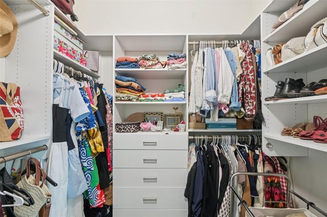 9420 SARAZEN PLACE, Palmetto, FL 34221