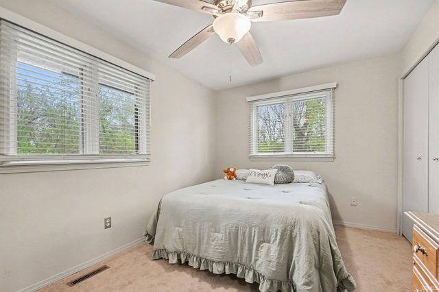 1035 Bowdoin Drive, Mishawaka, IN 46544