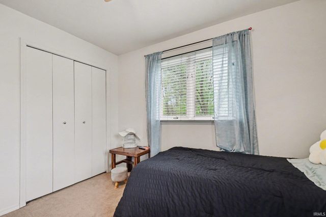 1035 Bowdoin Drive, Mishawaka, IN 46544