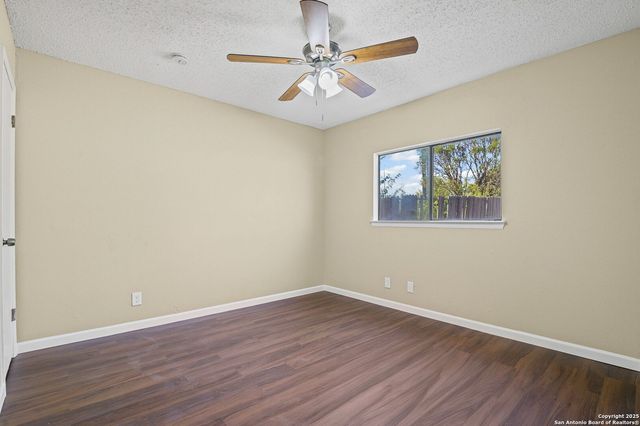 8757 Port Of Call, San Antonio, TX 78242