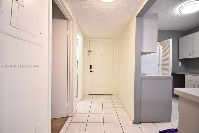 20741 NE 4th Ct 104, Miami, FL 33179