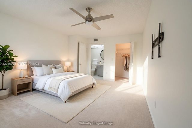 20741 NE 4th Ct 104, Miami, FL 33179