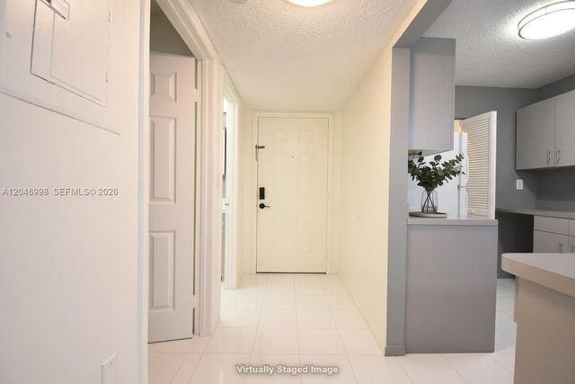 20741 NE 4th Ct 104, Miami, FL 33179