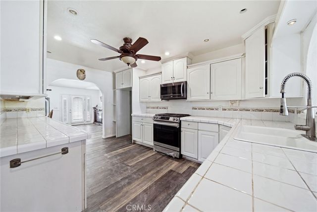 2614 Manhattan Beach, Redondo Beach, CA 90278