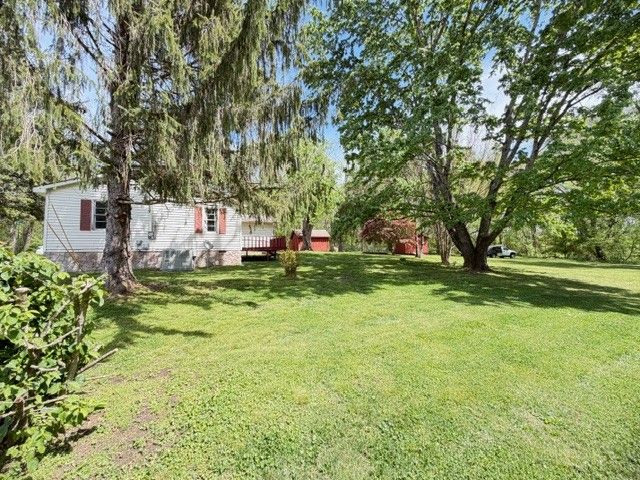 101 Walnut St, Decherd, TN 37324