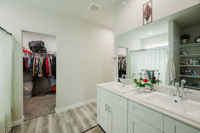 2011 Palo Duro Dr, Odessa, TX 79762