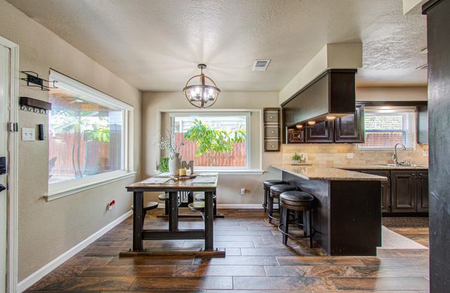 9834 Pinehurst Street, Baytown, TX 77521
