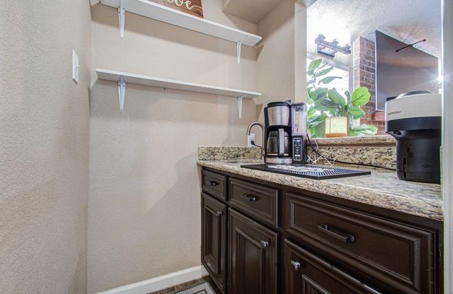 9834 Pinehurst Street, Baytown, TX 77521