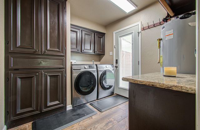 9834 Pinehurst Street, Baytown, TX 77521