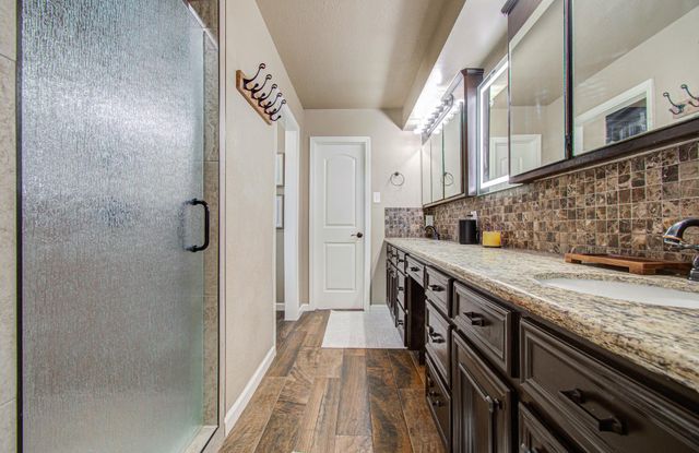 9834 Pinehurst Street, Baytown, TX 77521