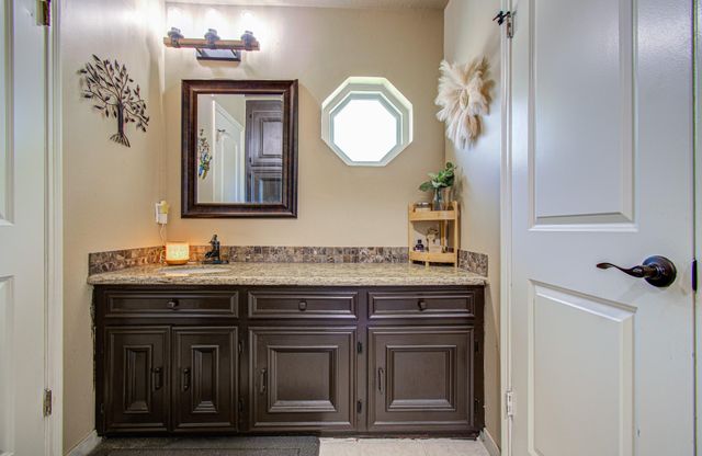 9834 Pinehurst Street, Baytown, TX 77521