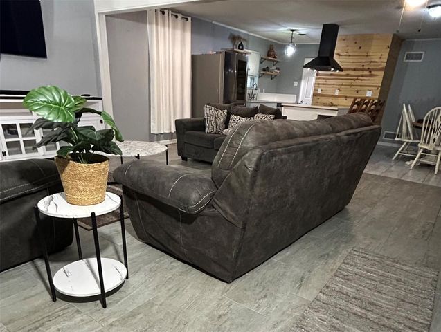 4200 Templeton Street, Greenville, TX 75401