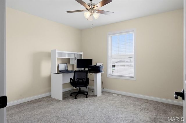 527 Sceptre Road, Wentzville, MO 63385