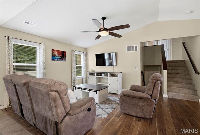 527 Sceptre Road, Wentzville, MO 63385
