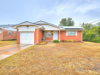 909 Holoway Drive, Midwest City, OK 73110