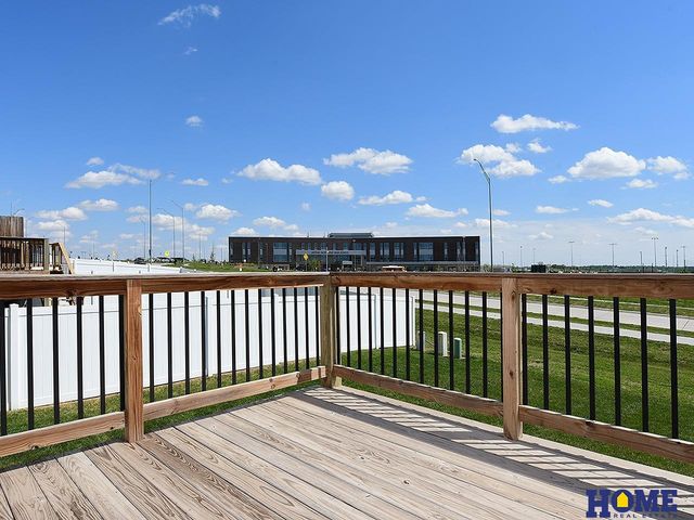 5061 W Amarillo Drive, Lincoln, NE 68528
