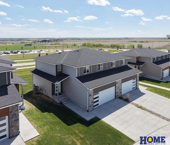5061 W Amarillo Drive, Lincoln, NE 68528