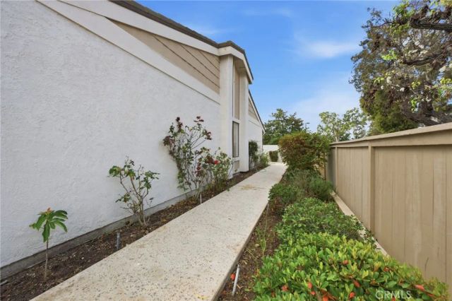 38 Wetstone, Irvine, CA 92604